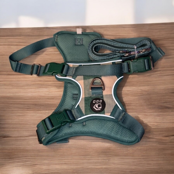 🐾 No Pull Dog Harness, Adjustable Dog Harnesses with Leash and Handle, L - Picture 8 of 10